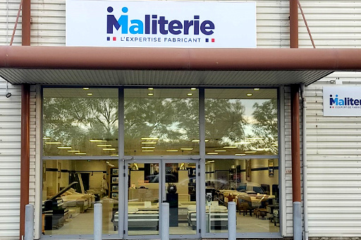 Magasin Vente Peinture Extérieure Bois Rennes Entretien Protection  Traitement Qualité Professionnel Livraison A Domicile