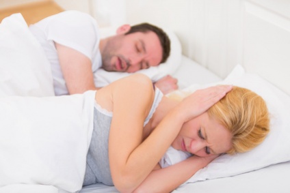 Mieux Dormir Avec Un Ronfleur Quelques Conseils